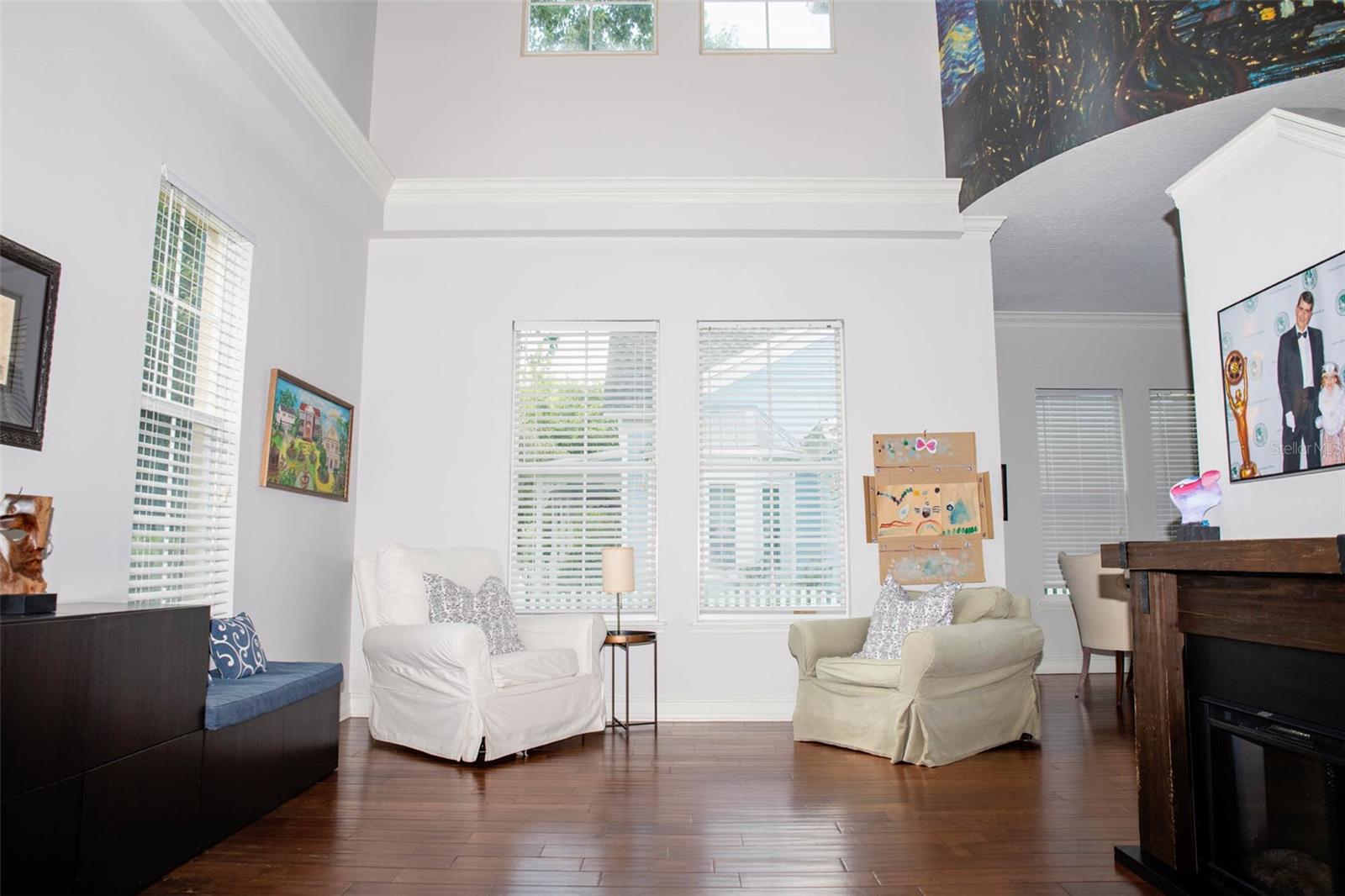 Image 7 of 53 For 411 Sycamore Street