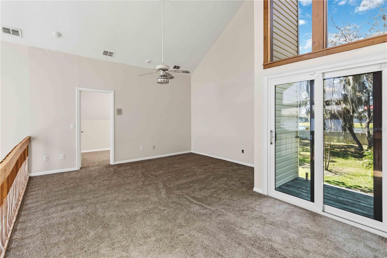 Image 24 of 40 For 7468 Lake Willis Drive