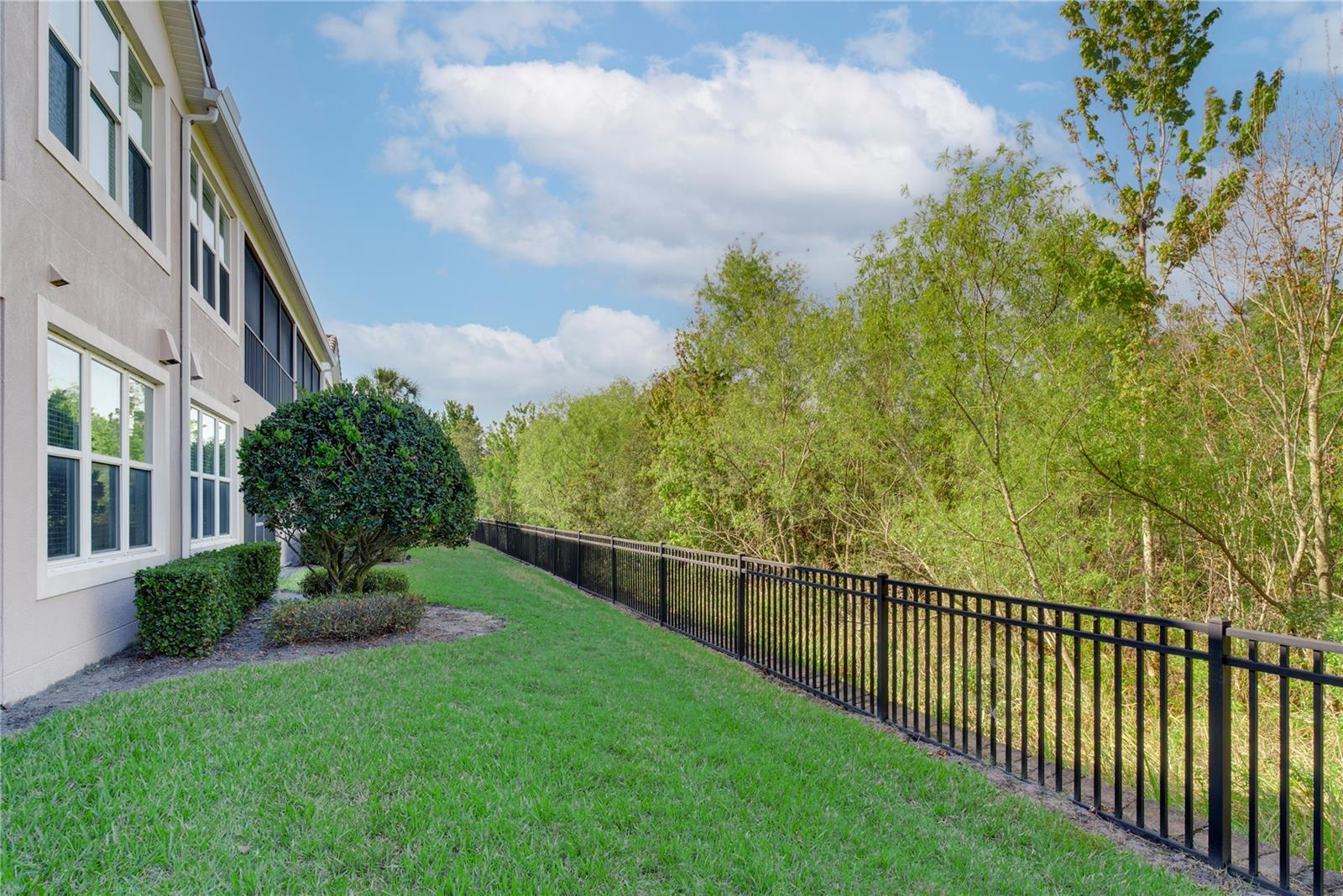 Image 27 of 33 For 1206 Bella Cara Court .