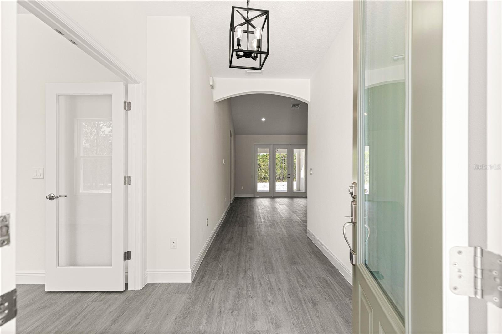 Image 9 of 53 For 8435 130 Terrace