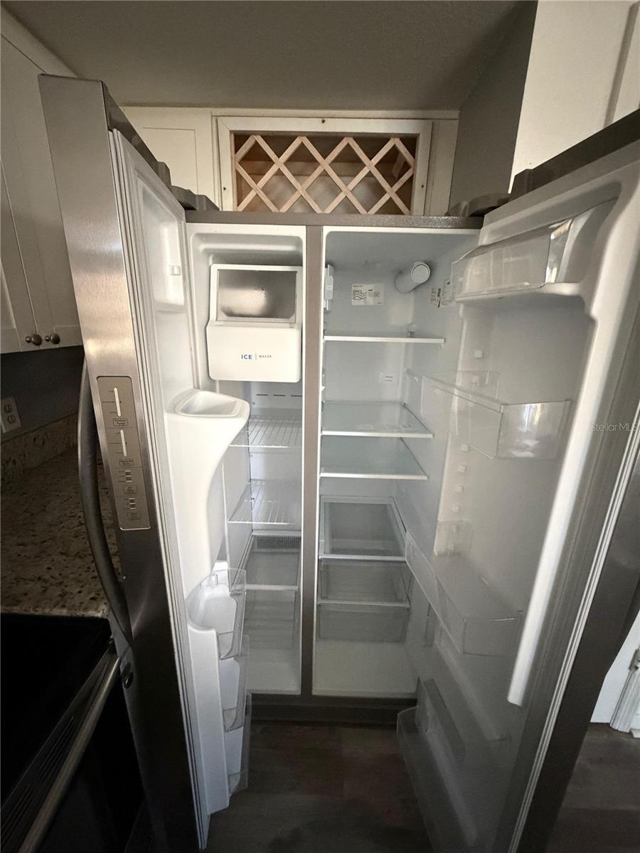 Image 16 of 24 For 7250 Westpointe Boulevard 1034