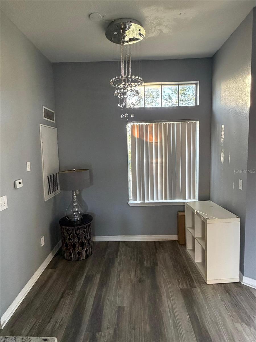 Image 19 of 24 For 7250 Westpointe Boulevard 1034