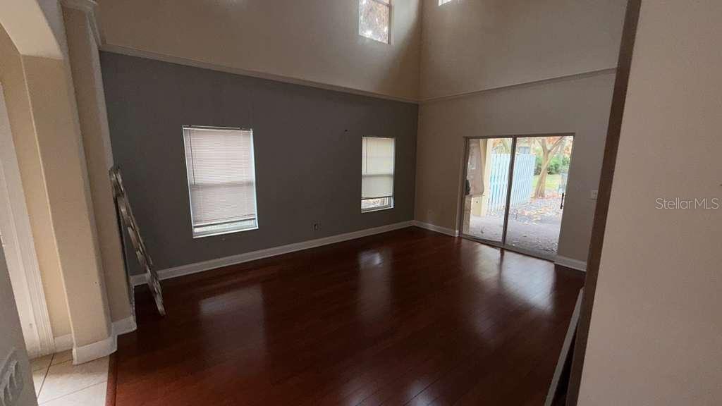 Image 28 of 36 For 7181 Regina Way