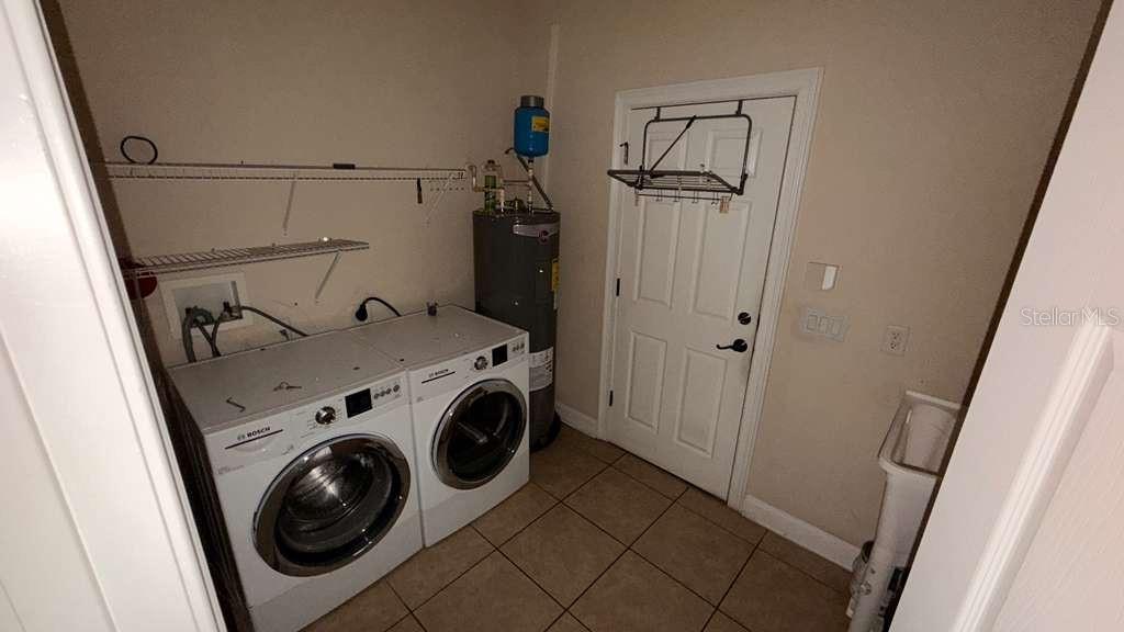 Image 33 of 36 For 7181 Regina Way