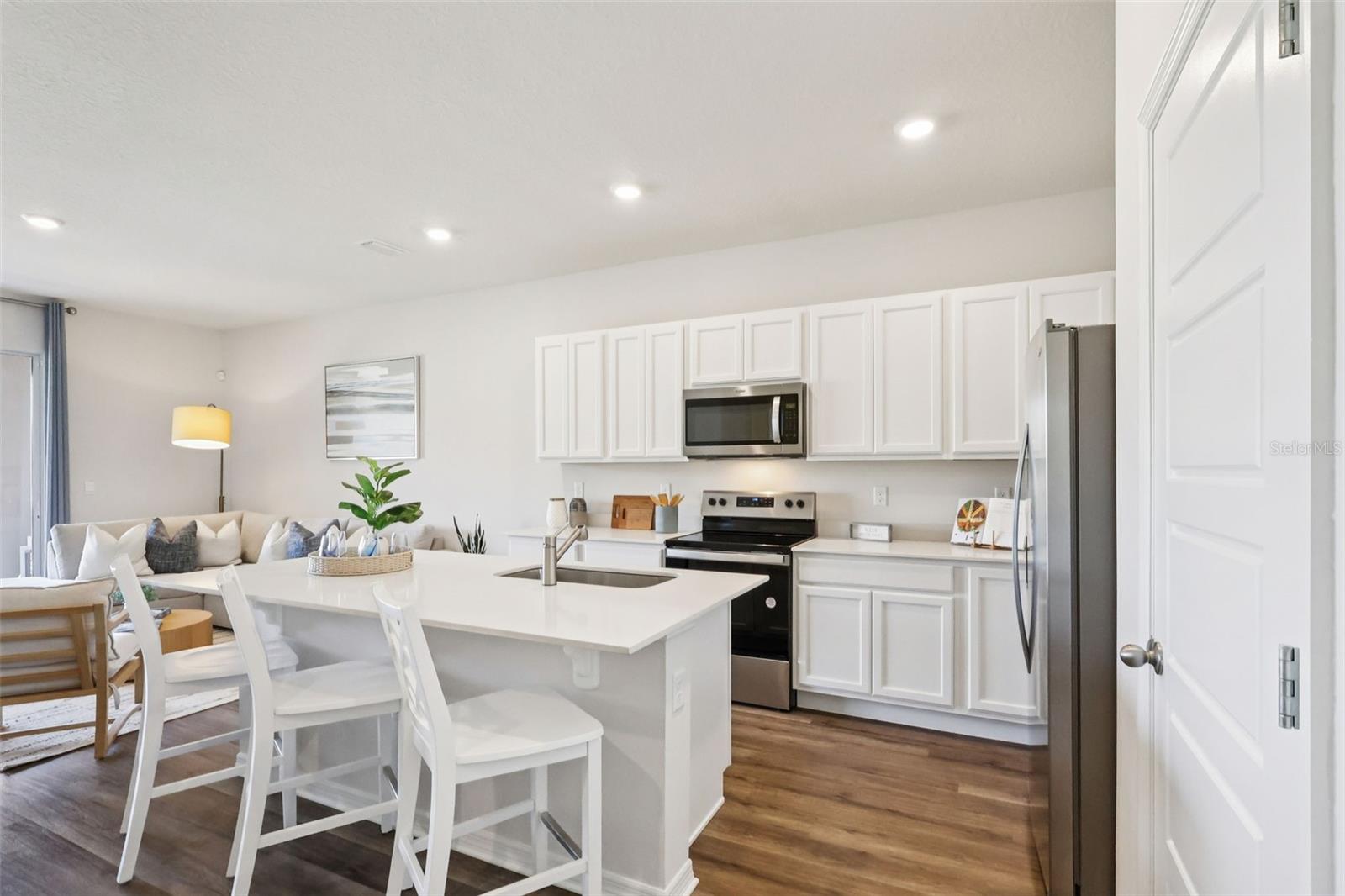 Image 8 of 31 For 2597 Olympic Court