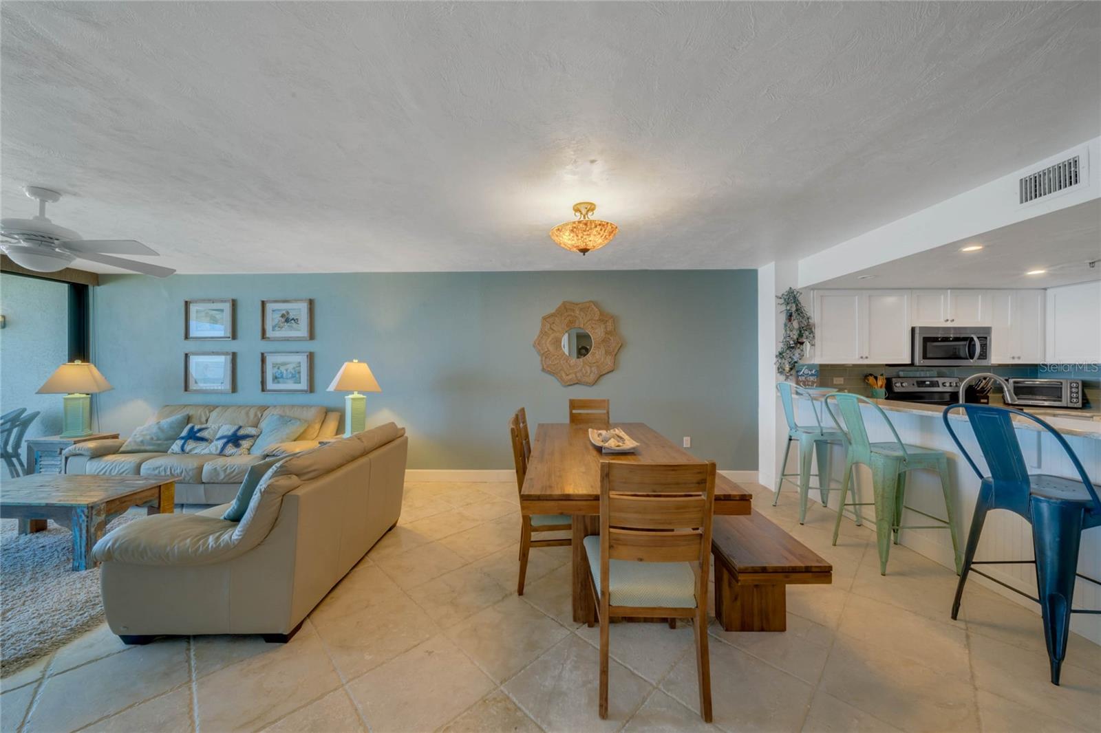 Image 11 of 36 For 6727 Turtlemound Road 418