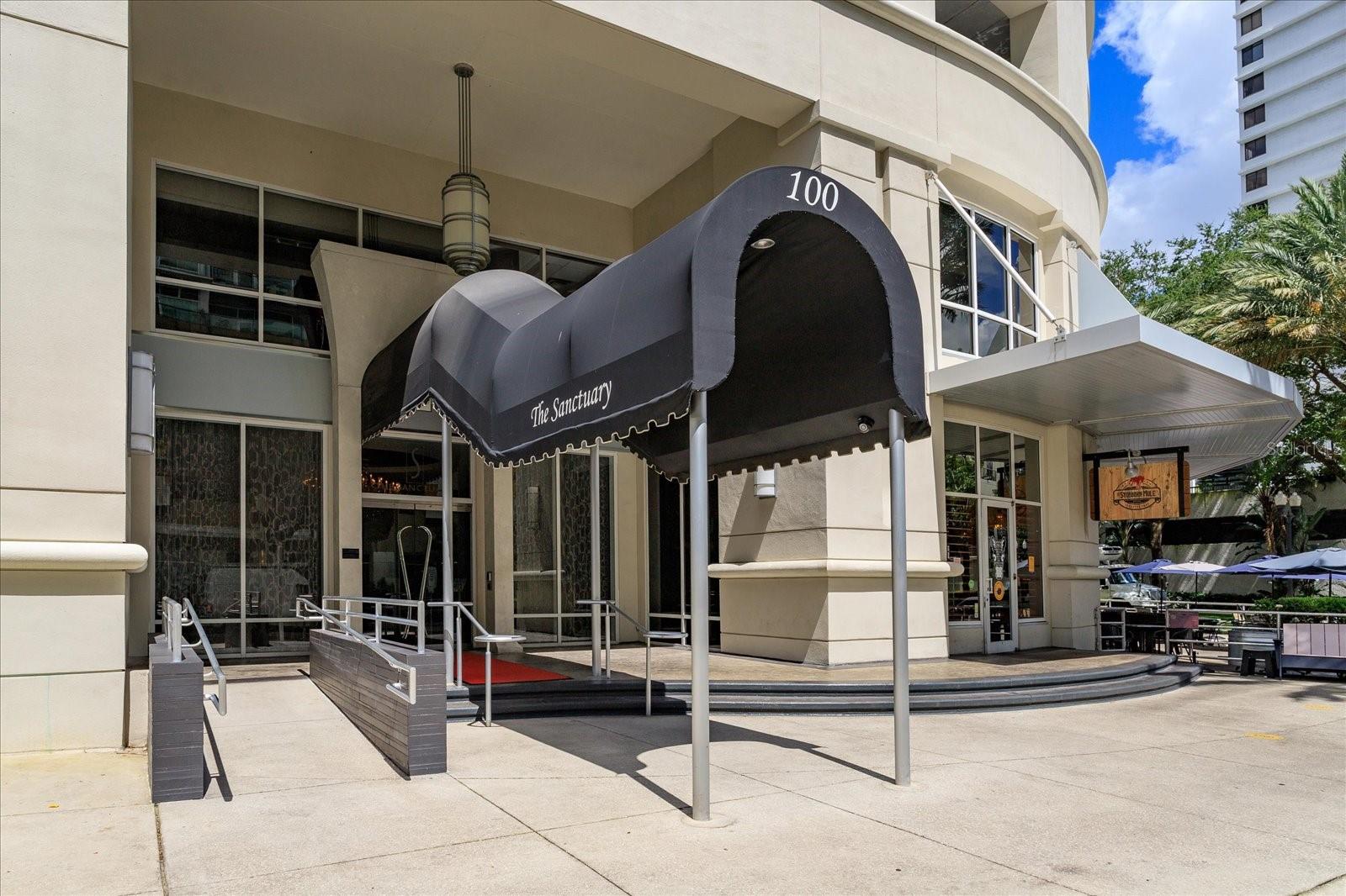 Image 2 of 29 For 100 Eola Drive 609