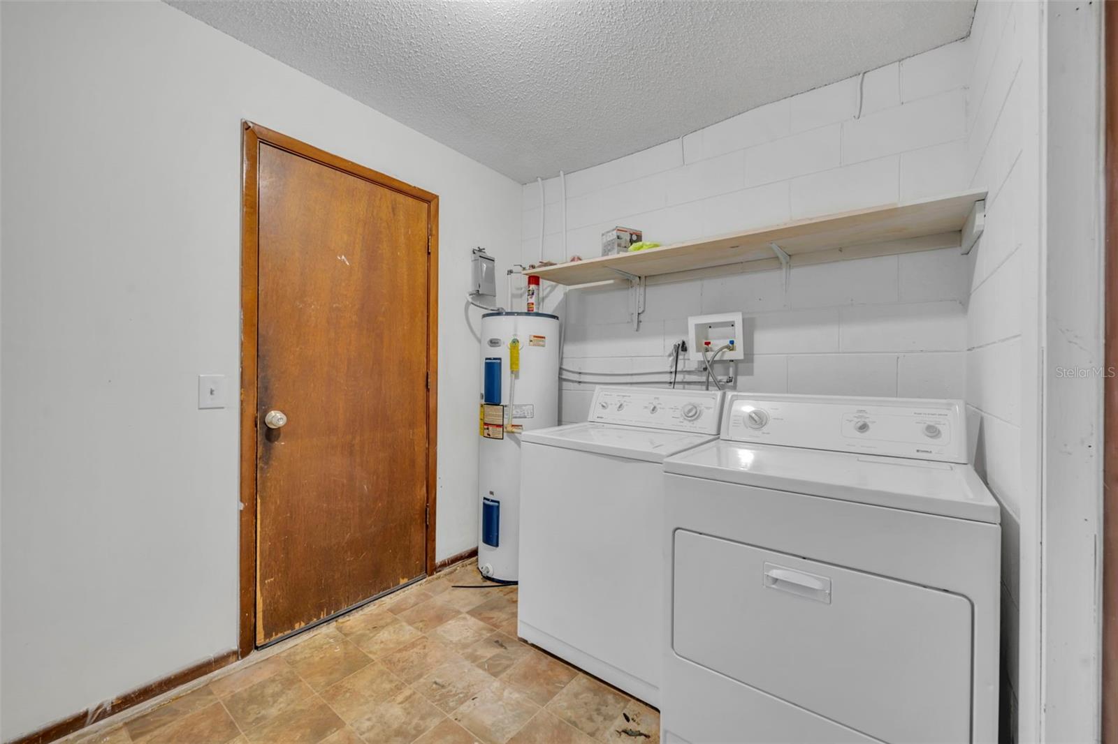 Image 27 of 31 For 23 Cardamon Drive