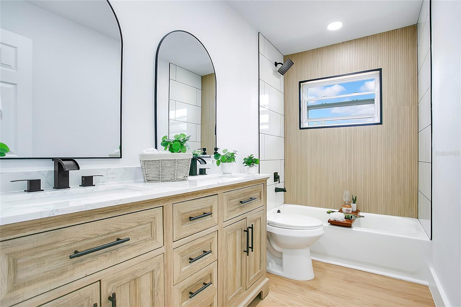 Image 11 of 22 For 2020 Cocos Court