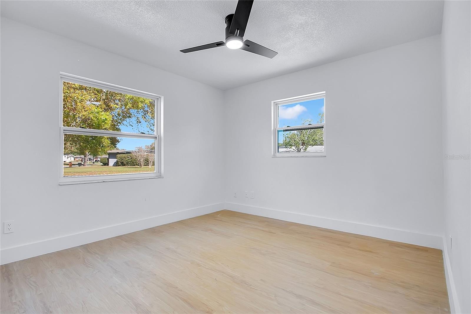 Image 15 of 22 For 2020 Cocos Court