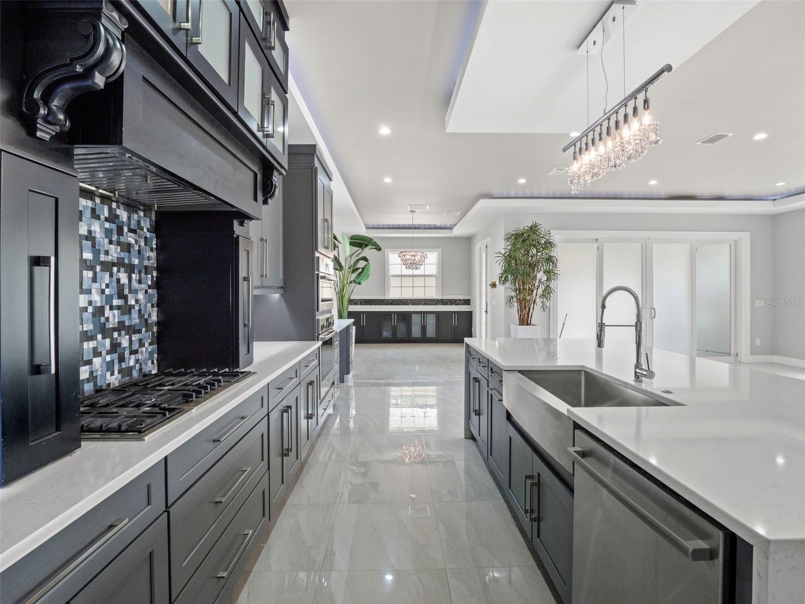 Image 12 of 41 For 555 Peachtree Road