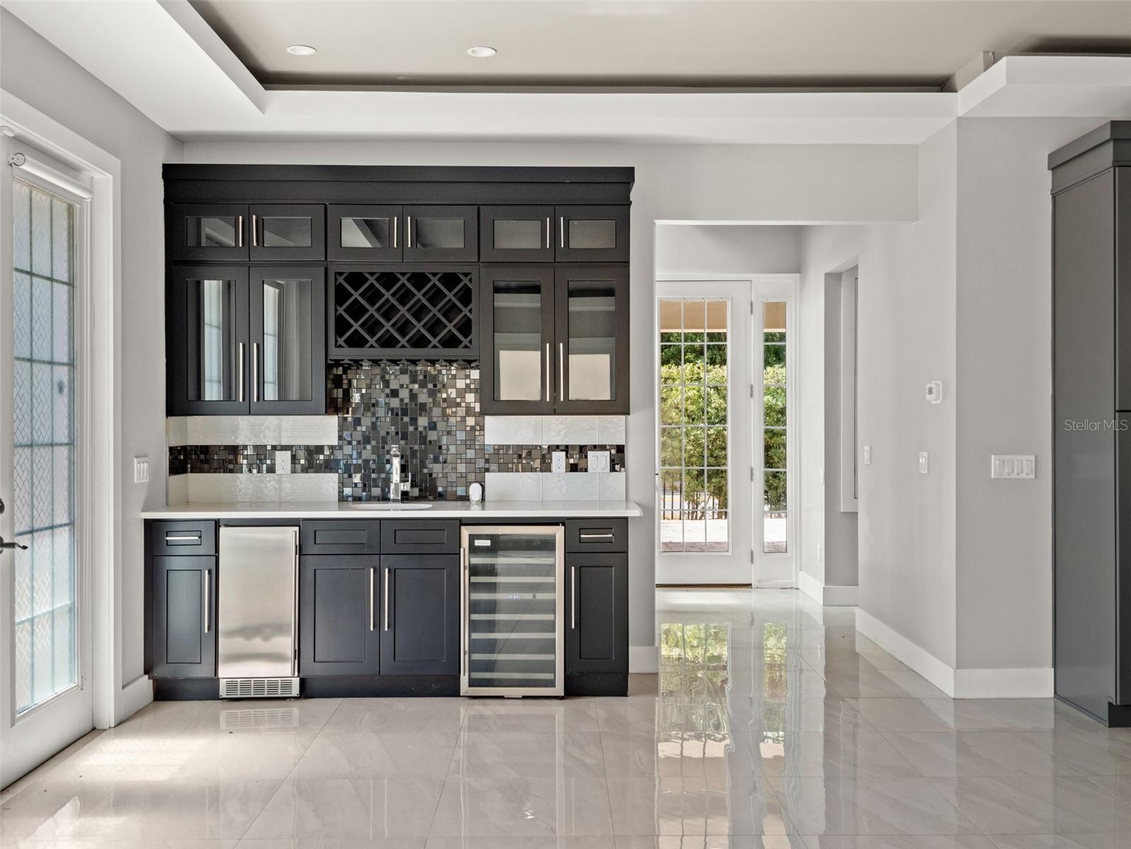 Image 16 of 41 For 555 Peachtree Road