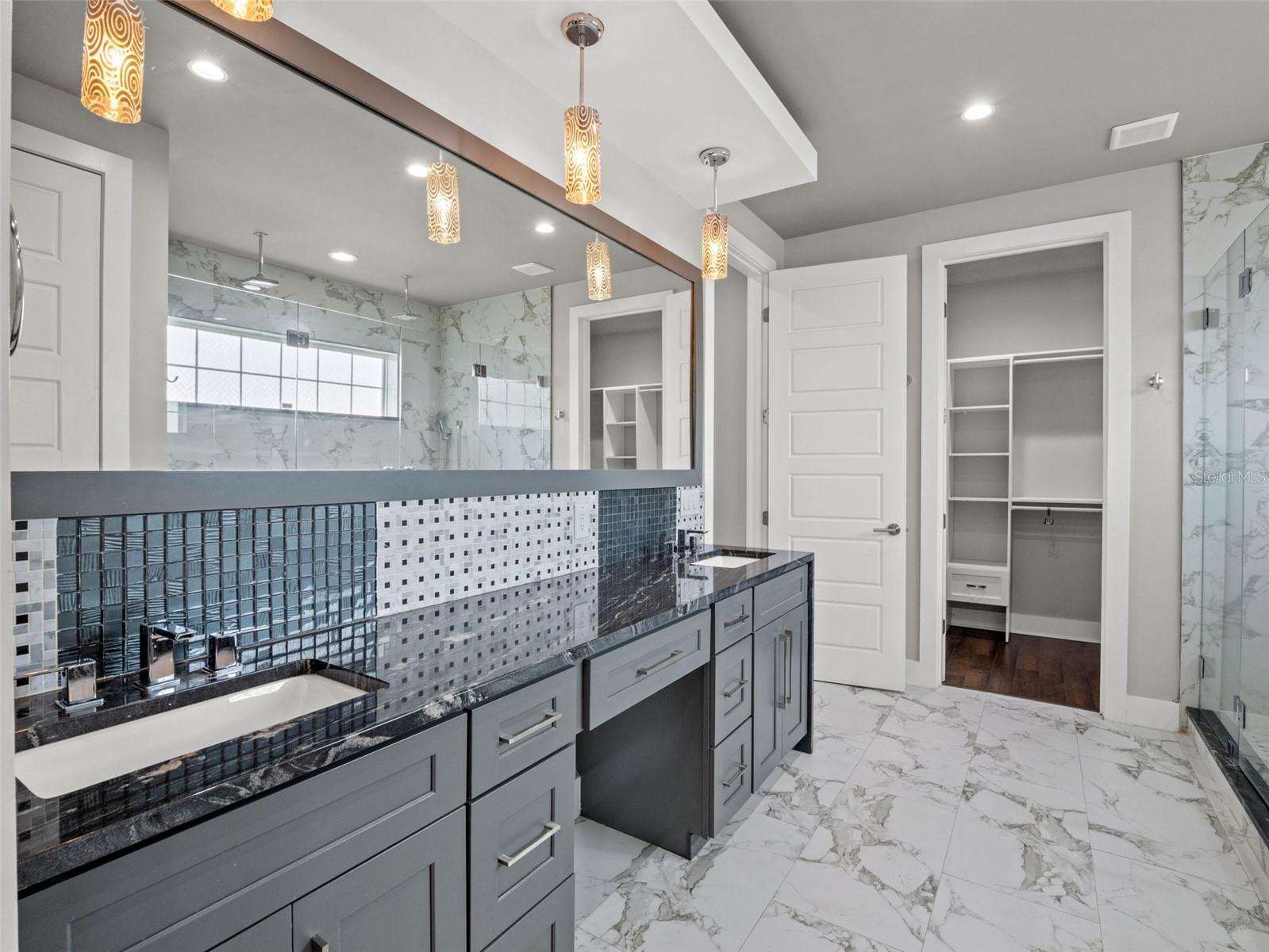 Image 31 of 41 For 555 Peachtree Road