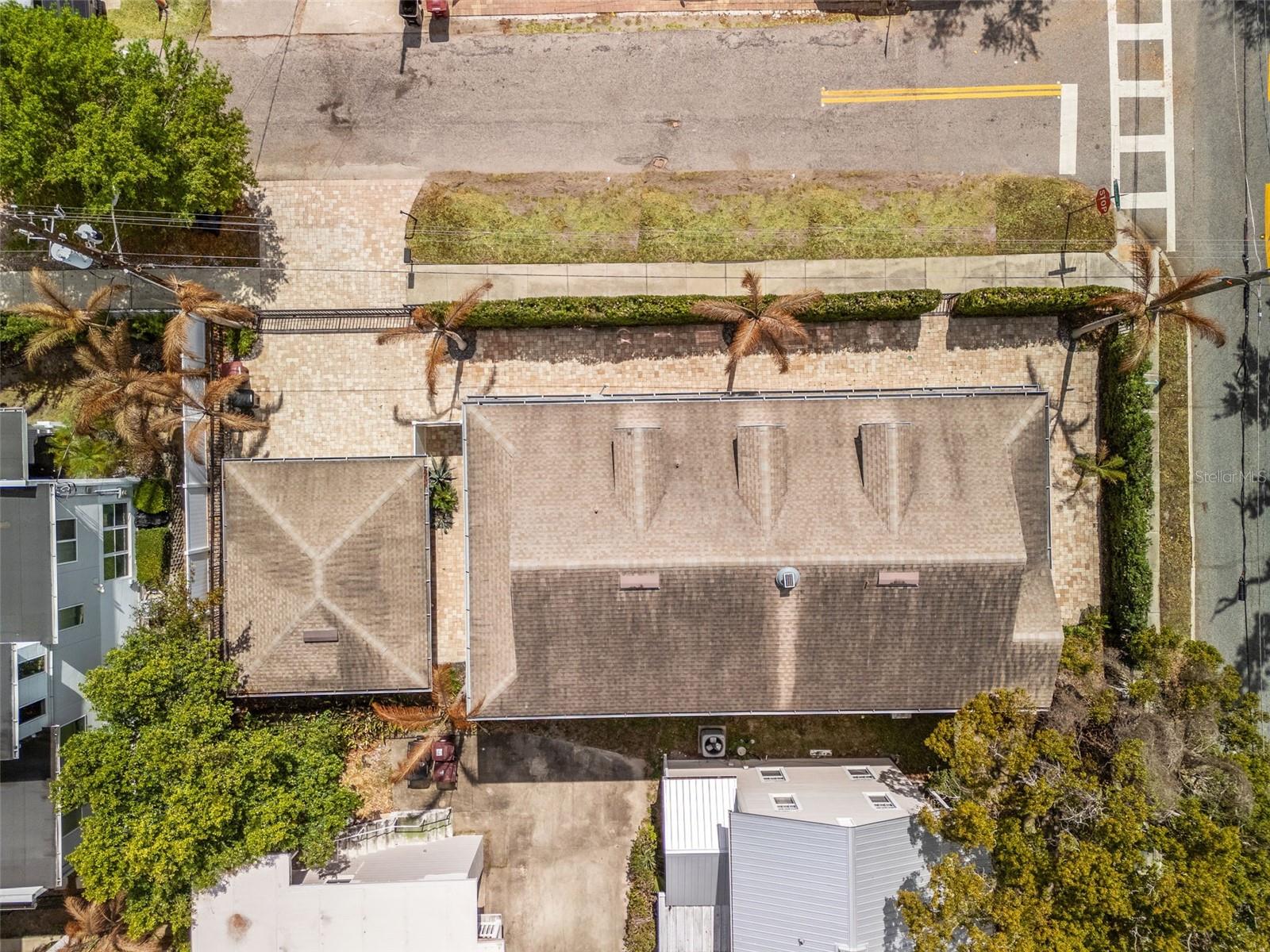 Image 7 of 41 For 555 Peachtree Road