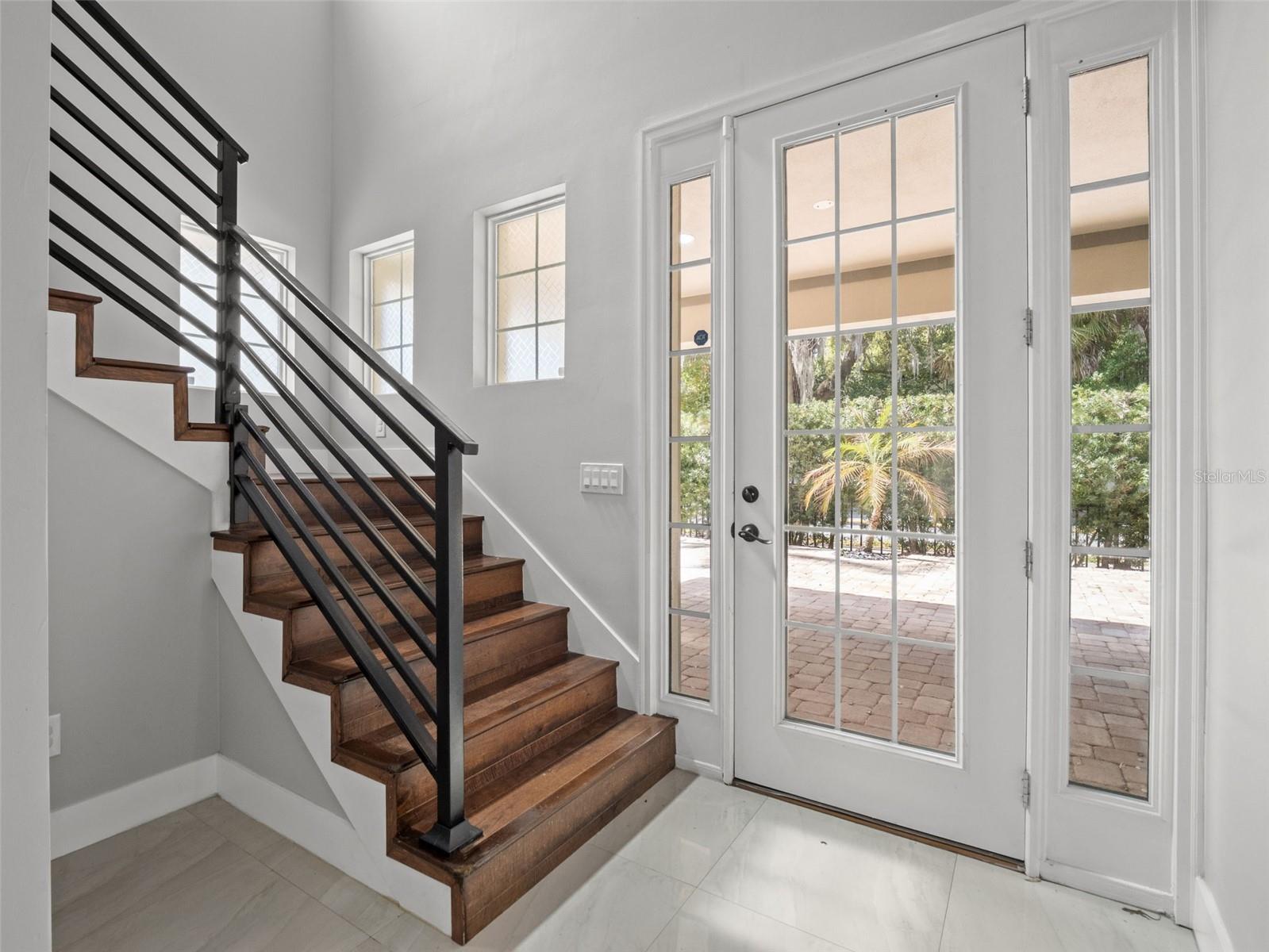 Image 8 of 41 For 555 Peachtree Road