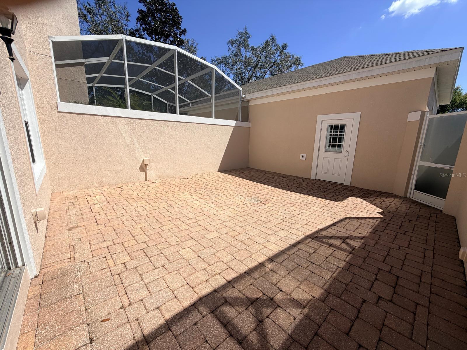 Image 14 of 15 For 8911 Silk Bay Place