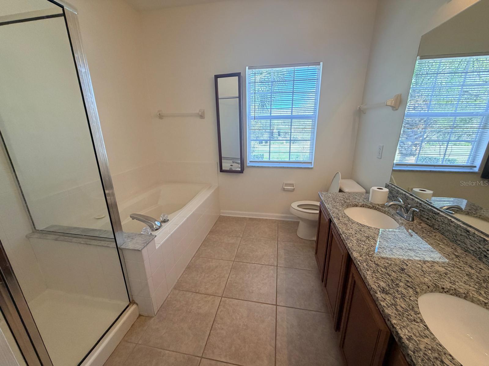 Image 8 of 15 For 8911 Silk Bay Place