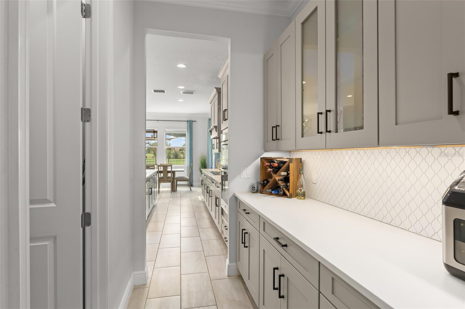 Image 17 of 68 For 10636 Gawsworth Point