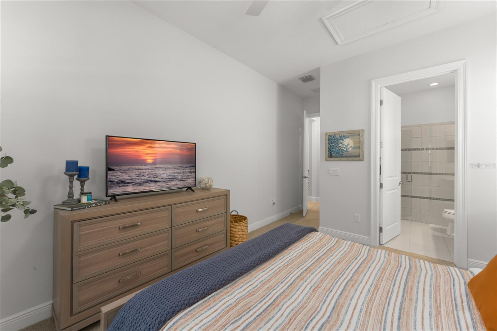 Image 47 of 68 For 10636 Gawsworth Point