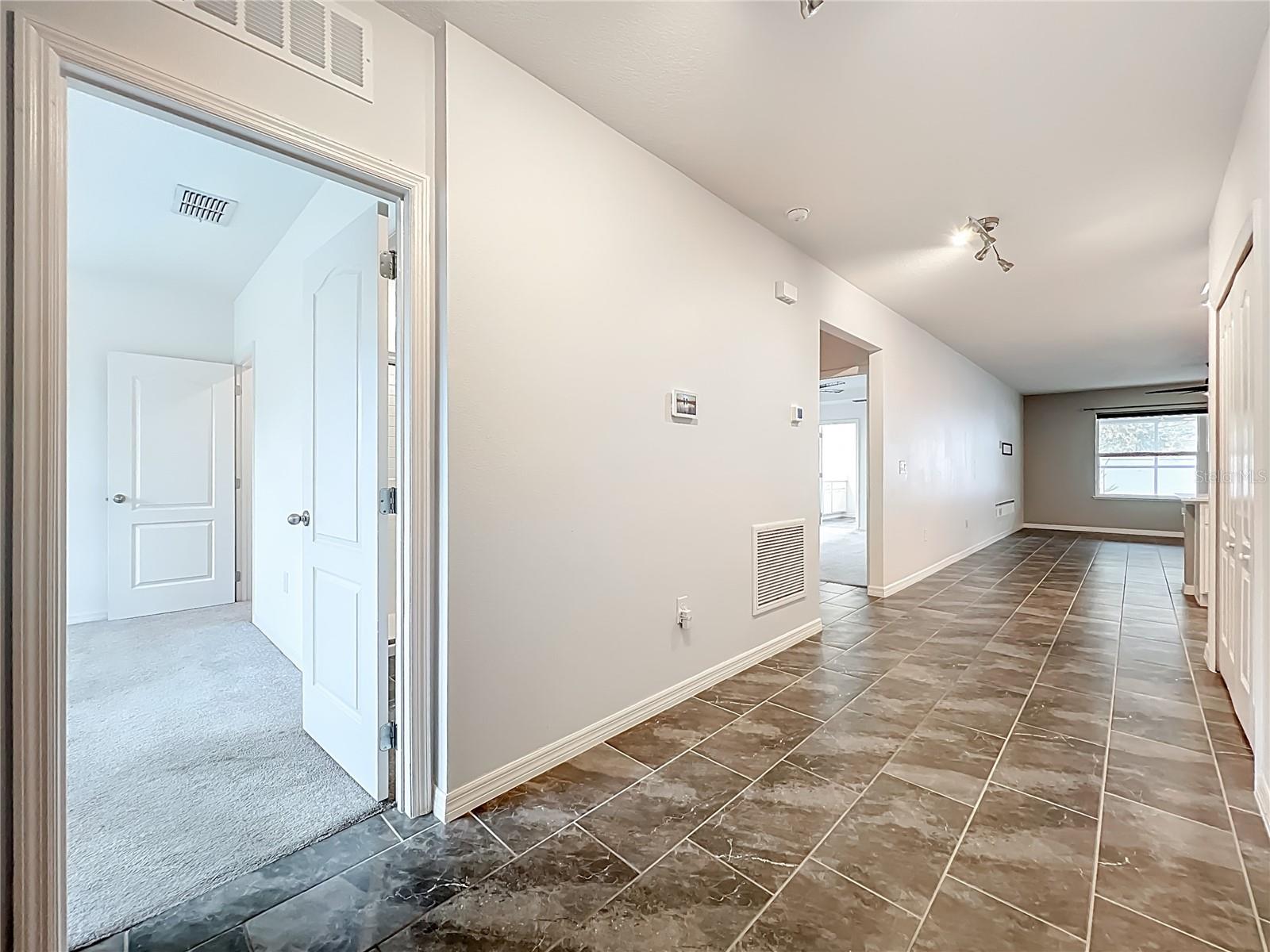 Image 11 of 62 For 341 Lake Doe Boulevard