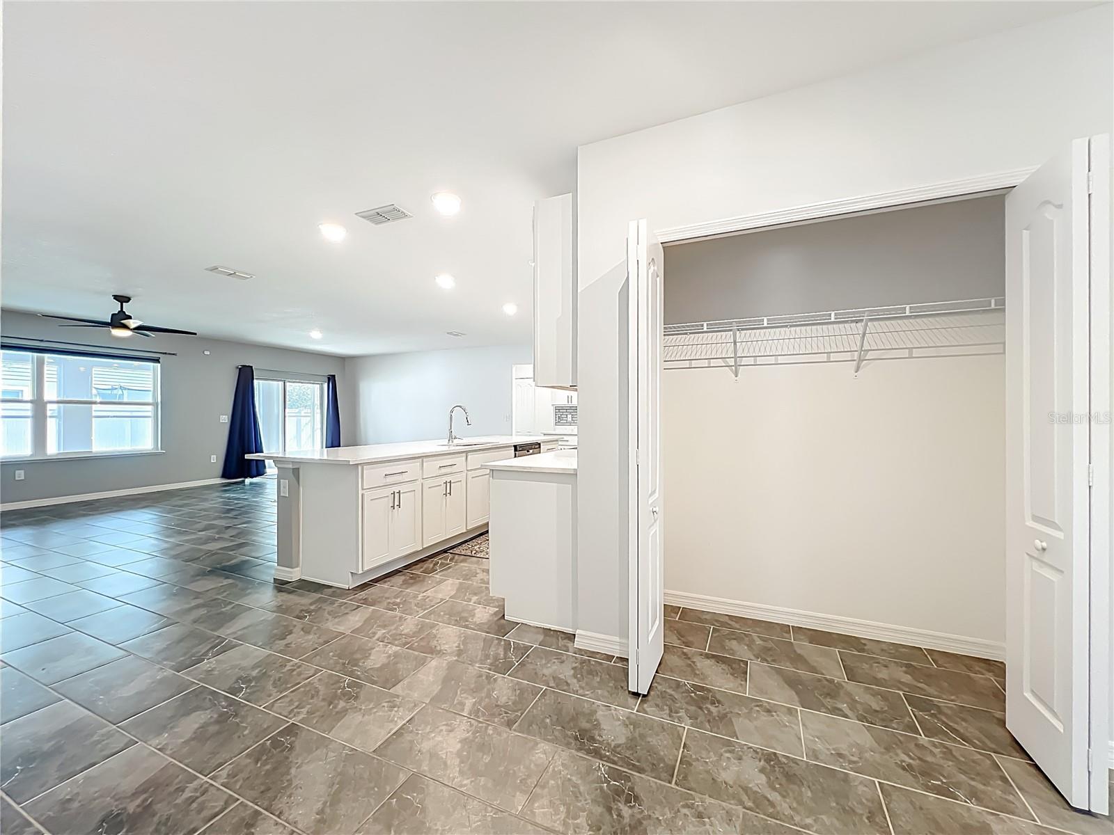 Image 13 of 62 For 341 Lake Doe Boulevard