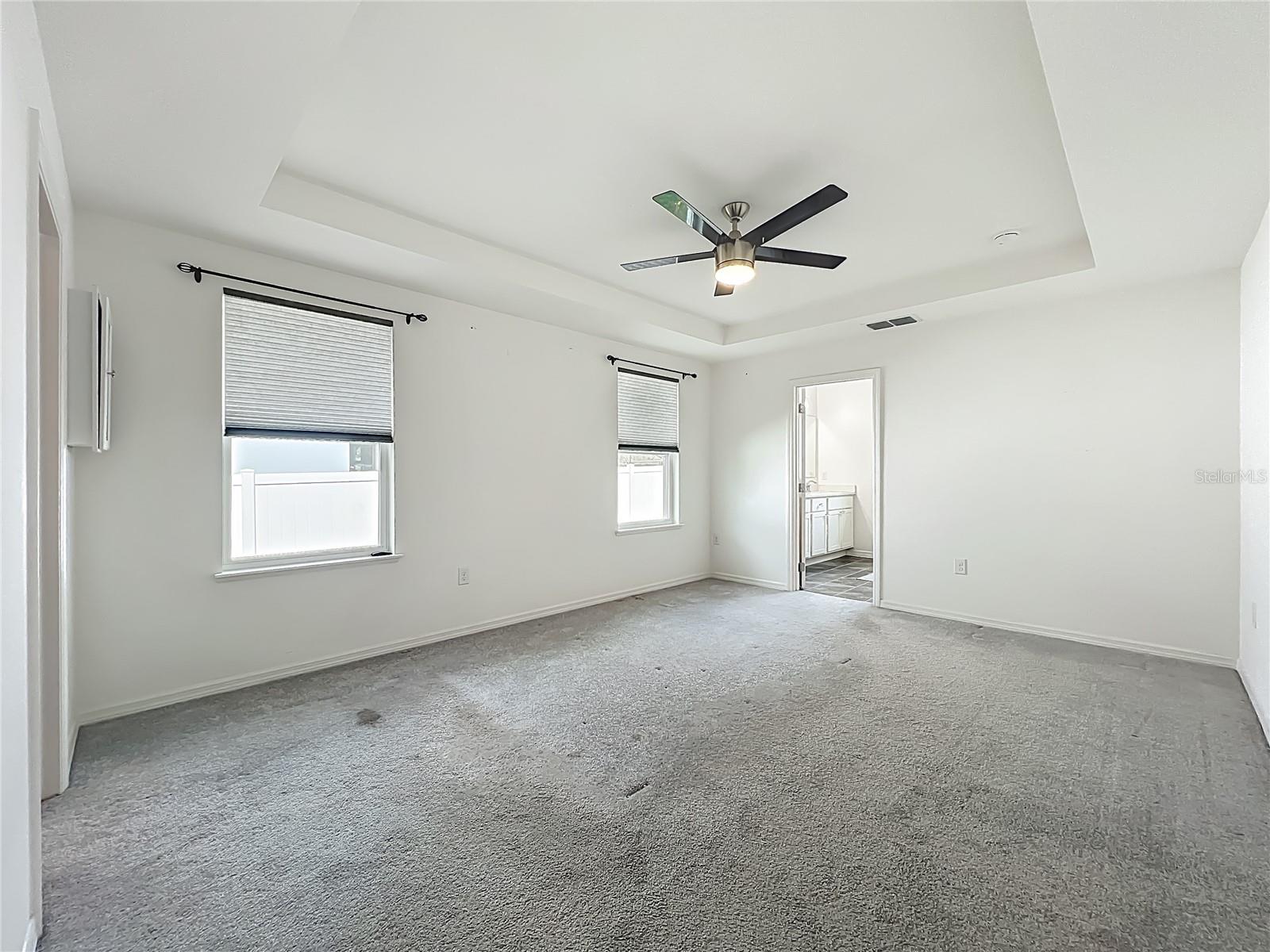 Image 28 of 62 For 341 Lake Doe Boulevard