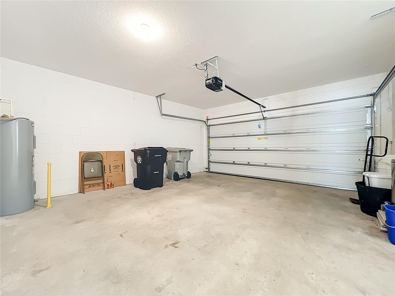 Image 50 of 62 For 341 Lake Doe Boulevard