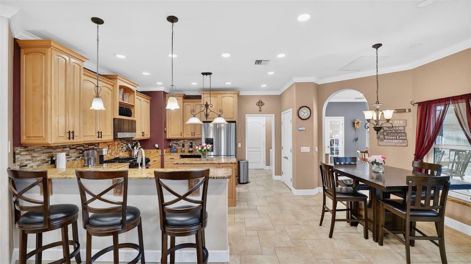 Image 14 of 57 For 402 Stonehenge Circle