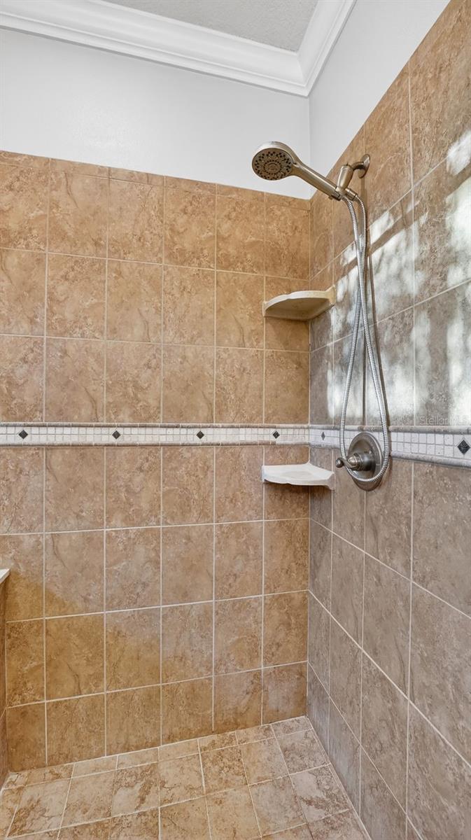 Image 32 of 57 For 402 Stonehenge Circle