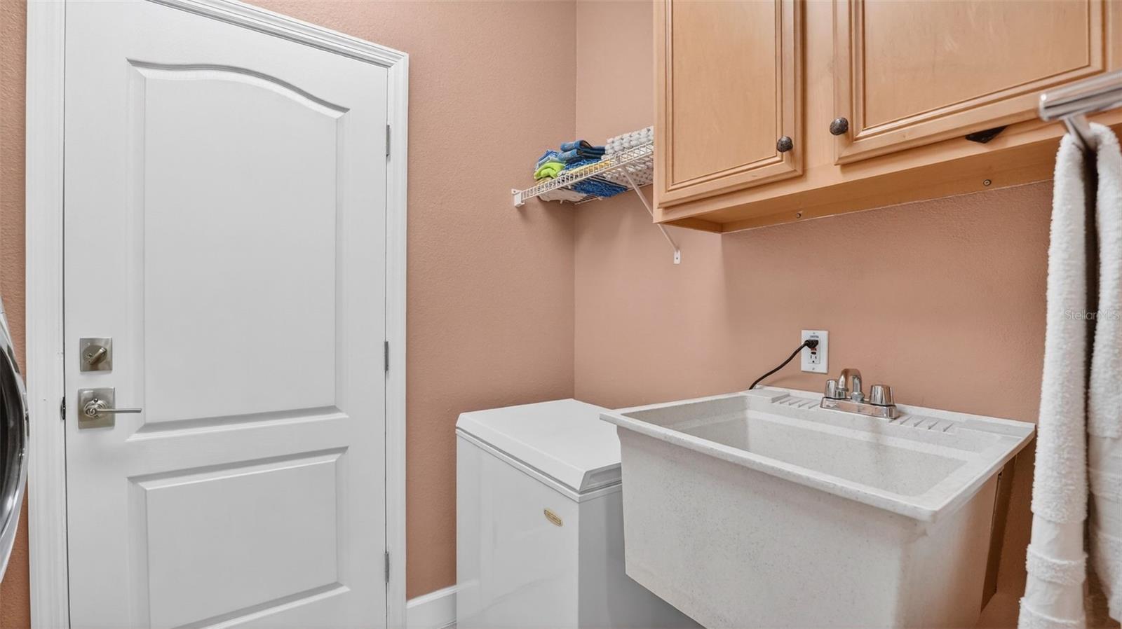 Image 42 of 57 For 402 Stonehenge Circle