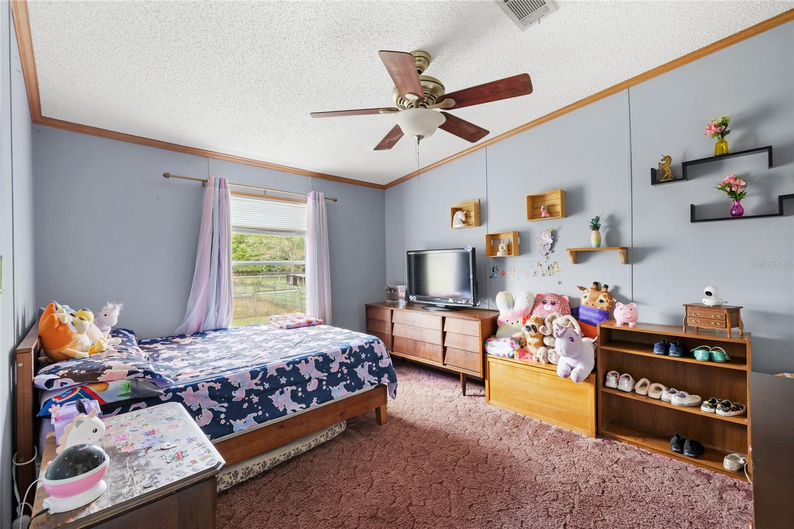 Image 22 of 43 For 2982 6th Street