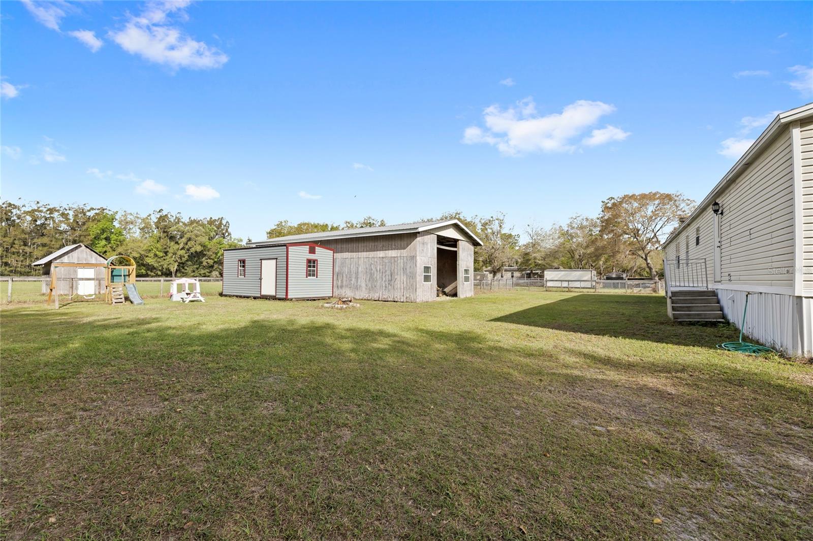 Image 32 of 43 For 2982 6th Street