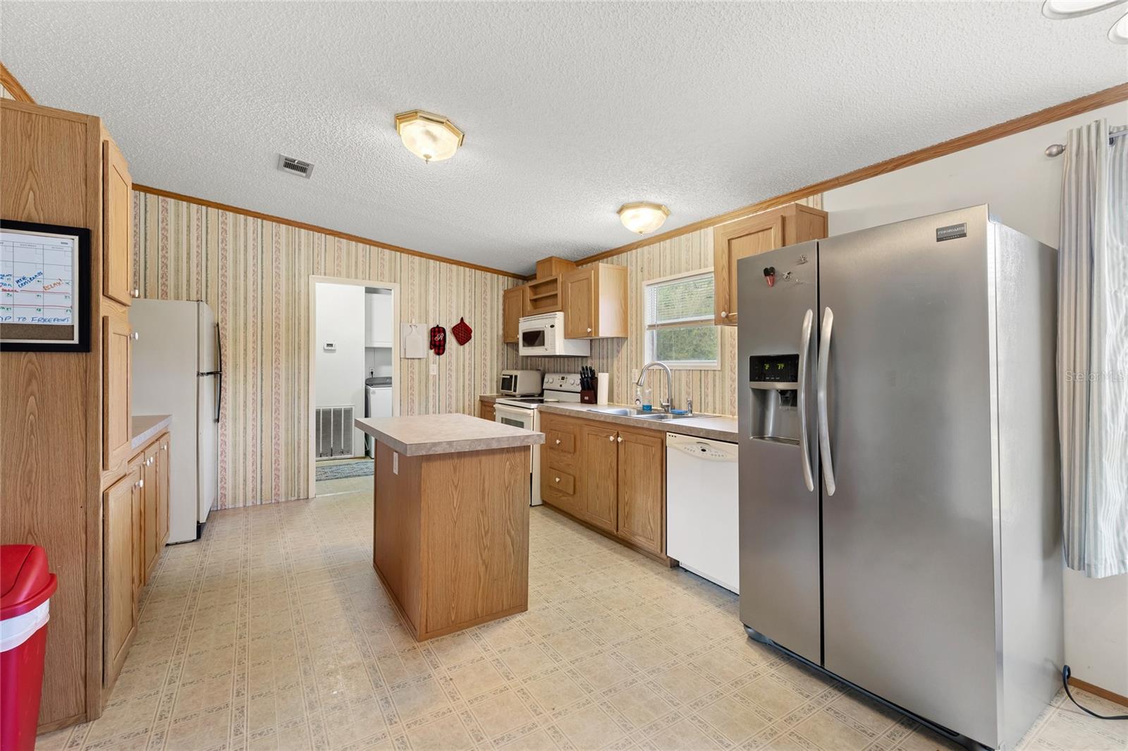 Image 7 of 43 For 2982 6th Street