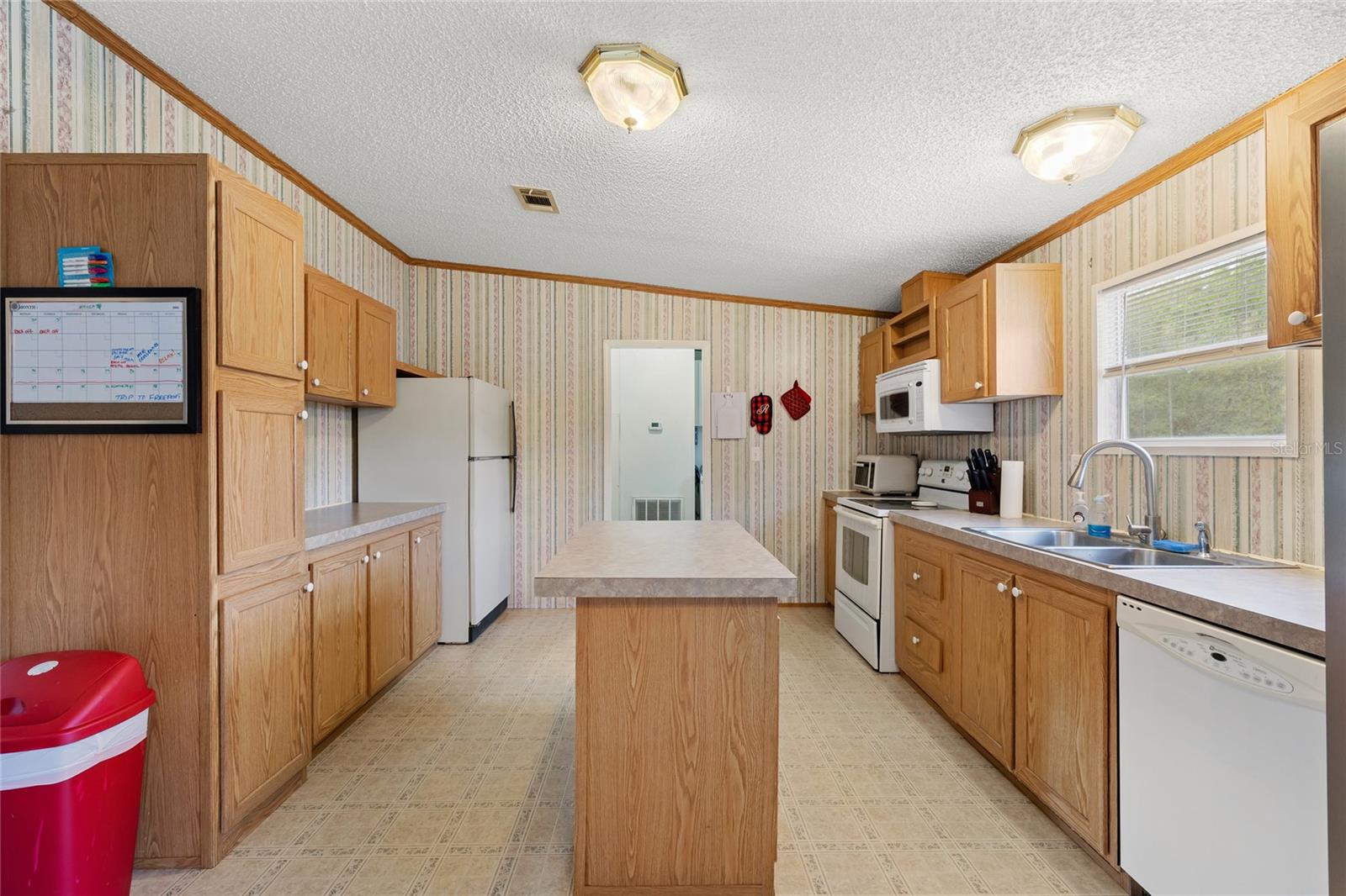 Image 8 of 43 For 2982 6th Street