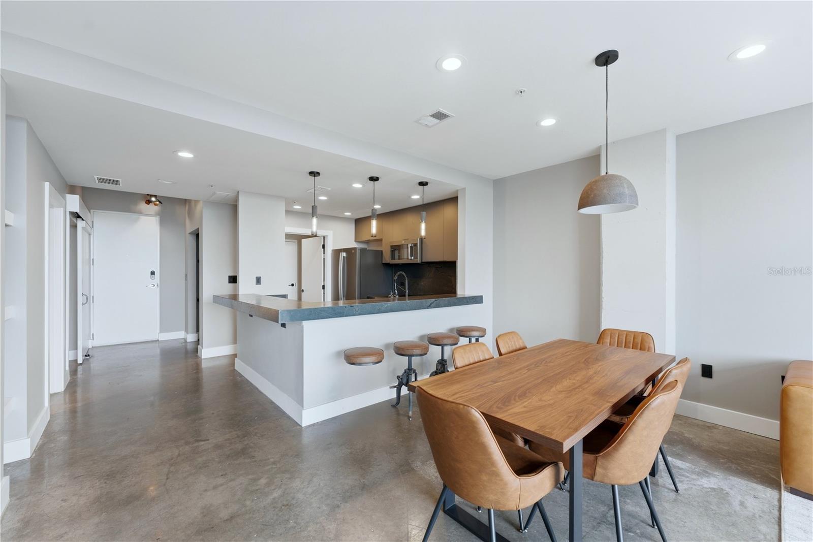 Image 11 of 49 For 525 Jackson Street 503