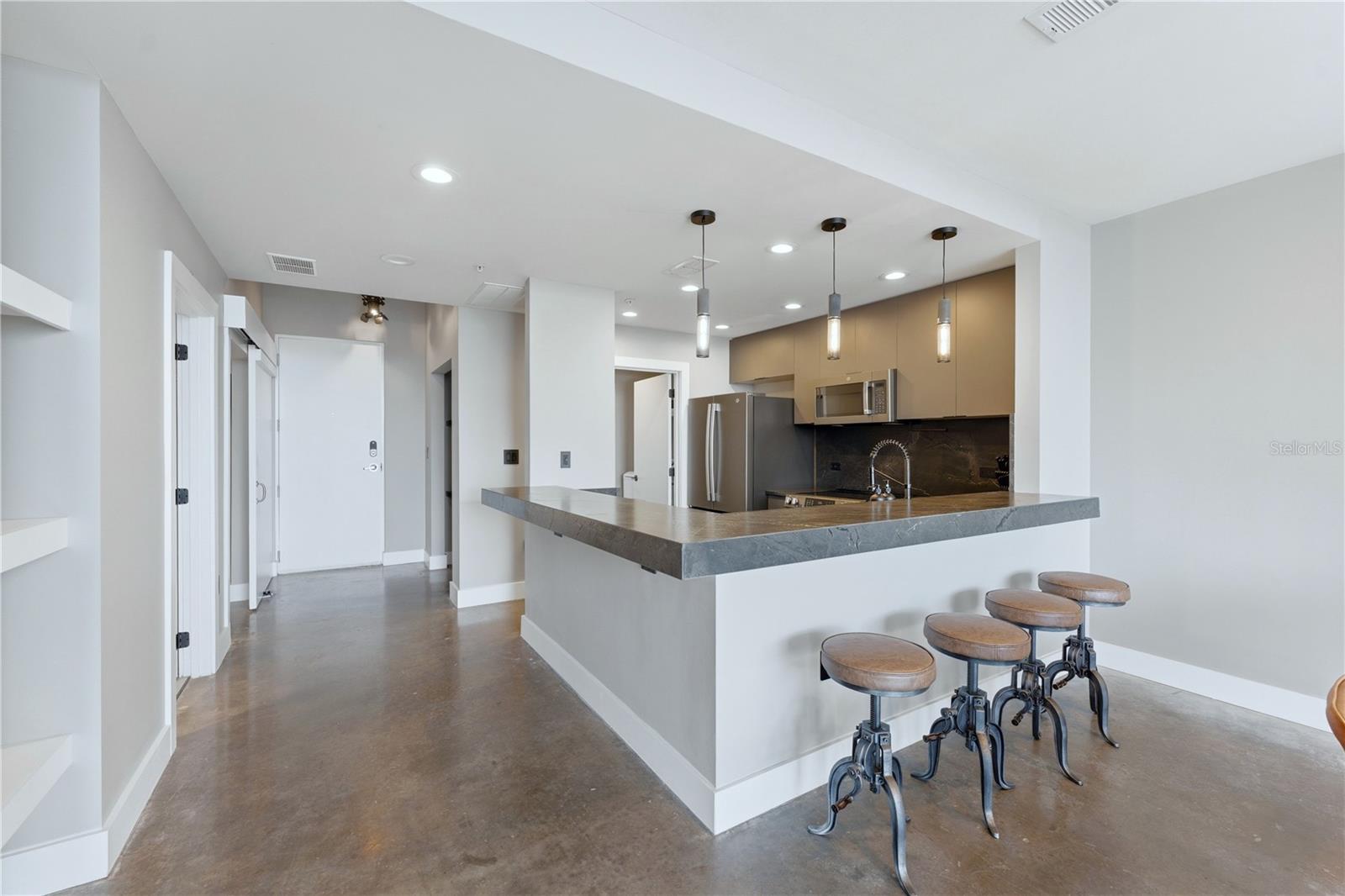 Image 15 of 49 For 525 Jackson Street 503