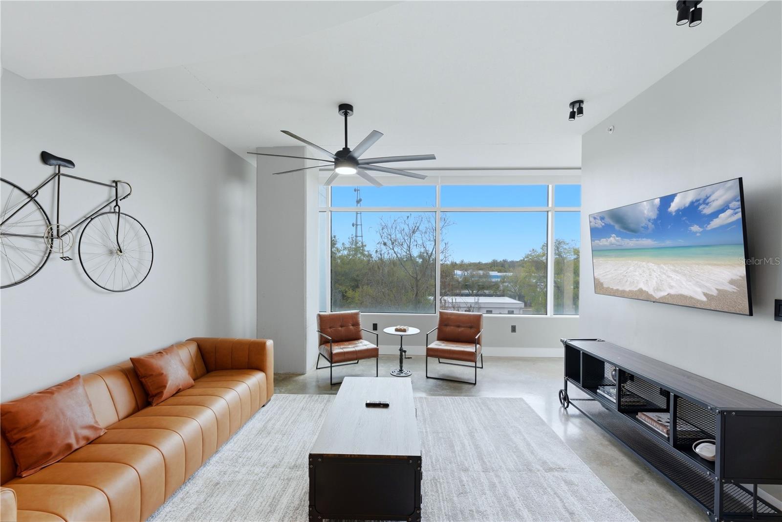 Image 6 of 49 For 525 Jackson Street 503