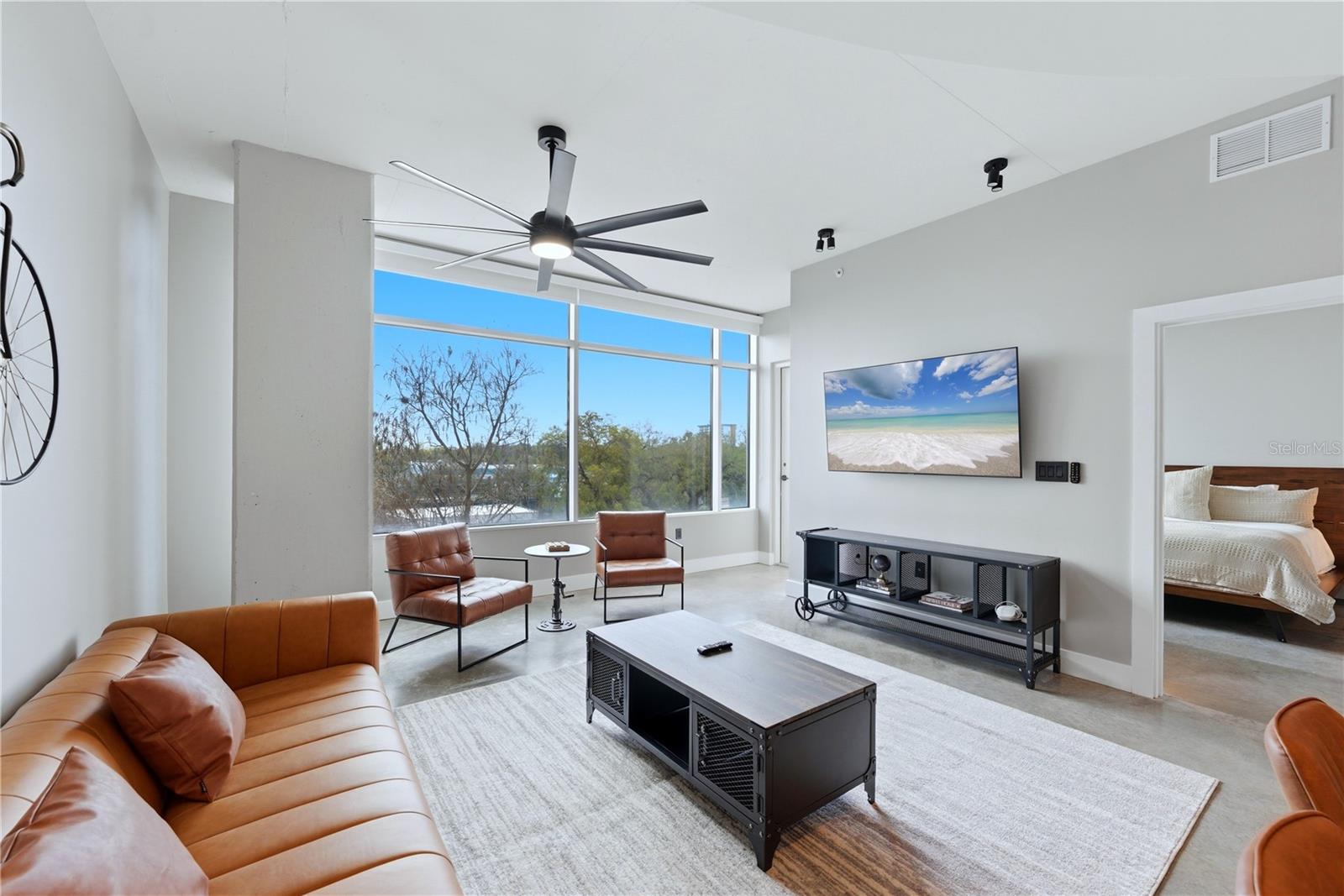 Image 7 of 49 For 525 Jackson Street 503