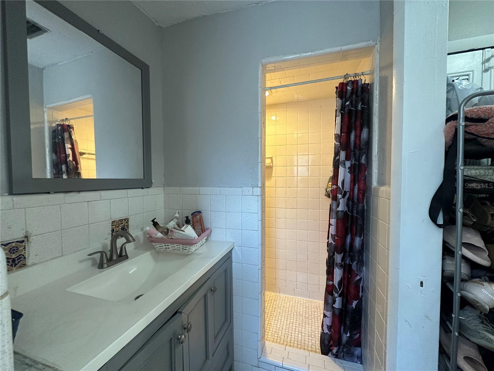 Image 8 of 17 For 6142 Tebbetts Drive