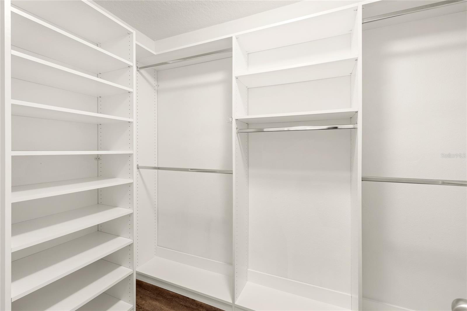 Image 22 of 34 For 457 Capron Ash Loop