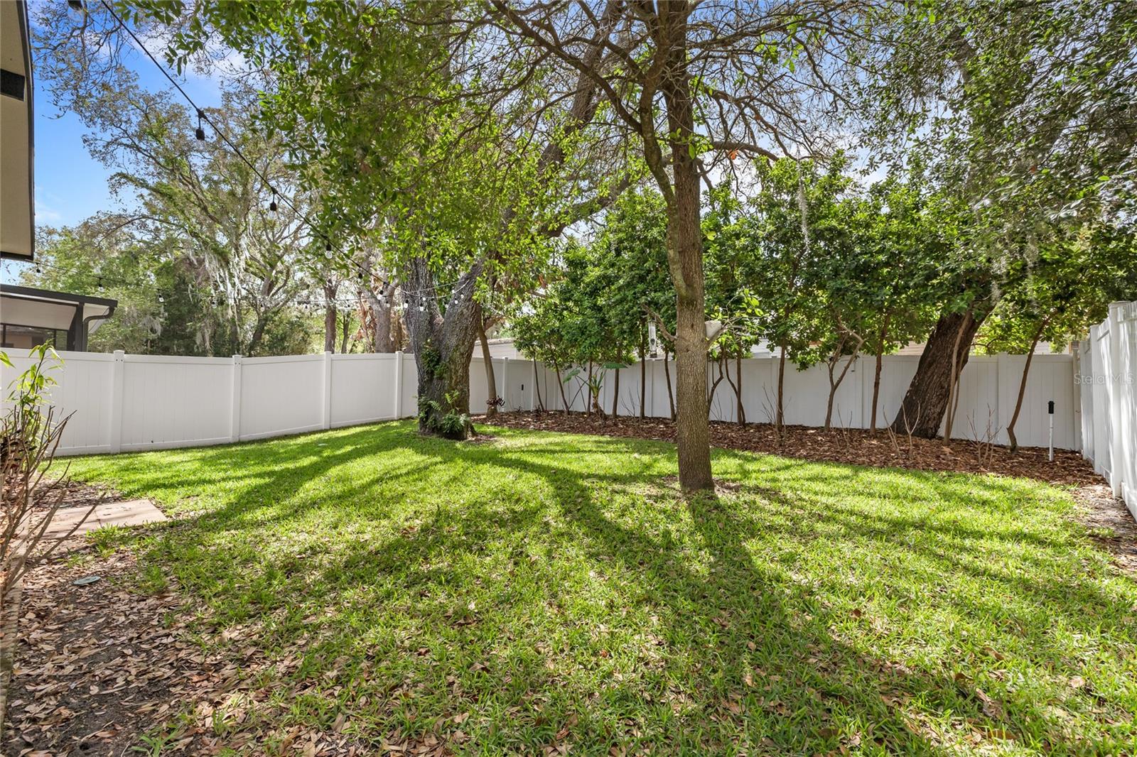 Image 3 of 34 For 457 Capron Ash Loop