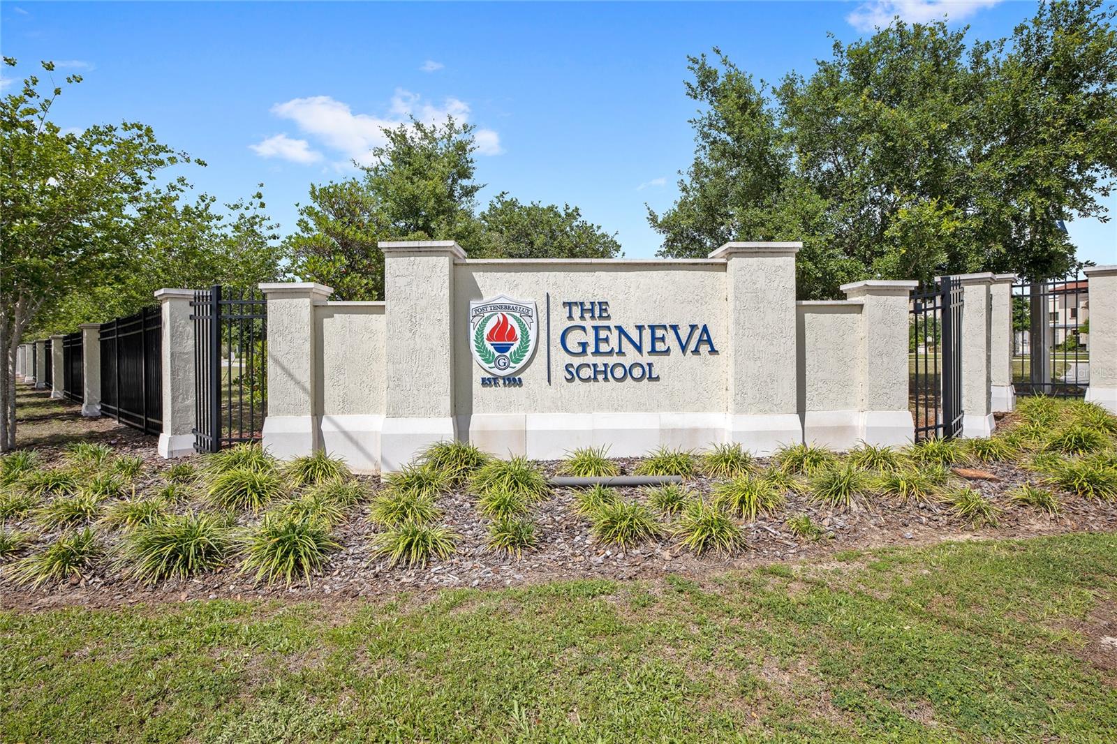 Image 32 of 34 For 457 Capron Ash Loop