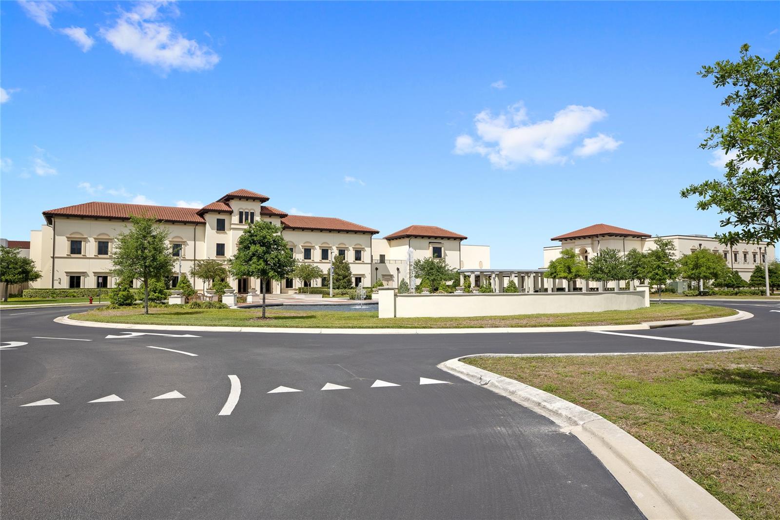 Image 33 of 34 For 457 Capron Ash Loop