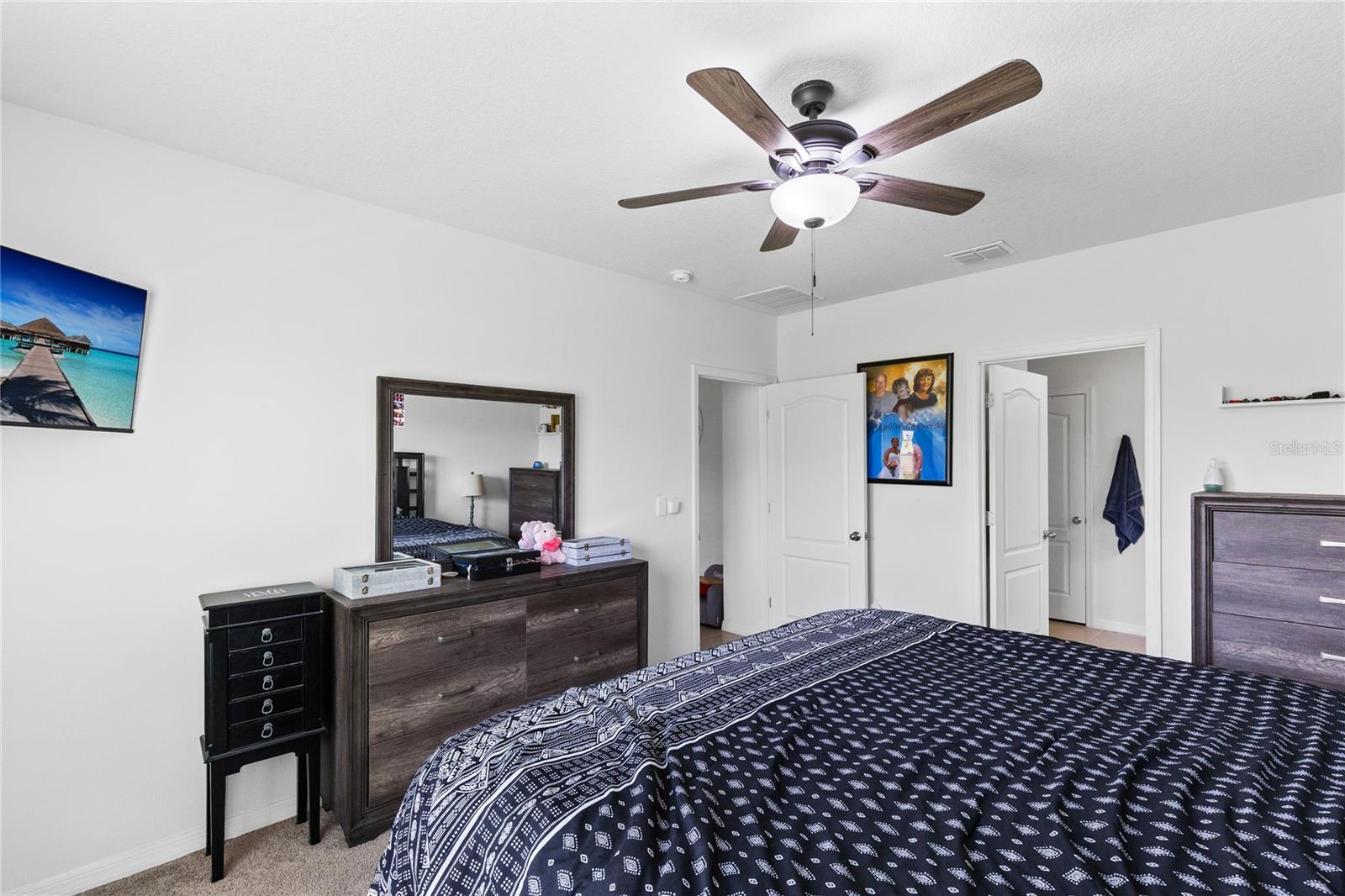 Image 11 of 32 For 452 Baroness Way