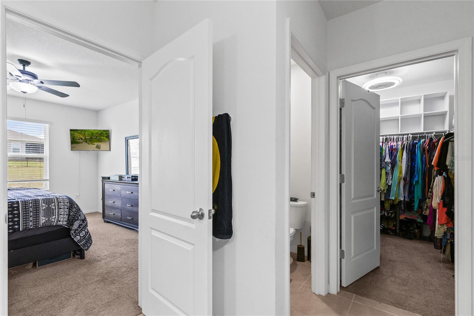 Image 13 of 32 For 452 Baroness Way