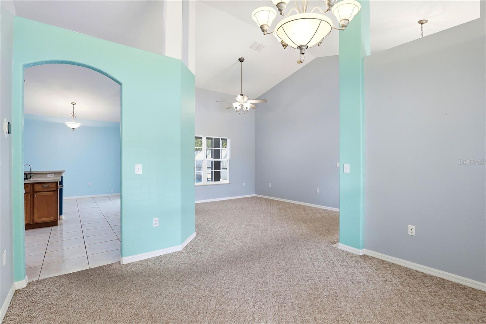 Image 11 of 42 For 2430 Heron Court