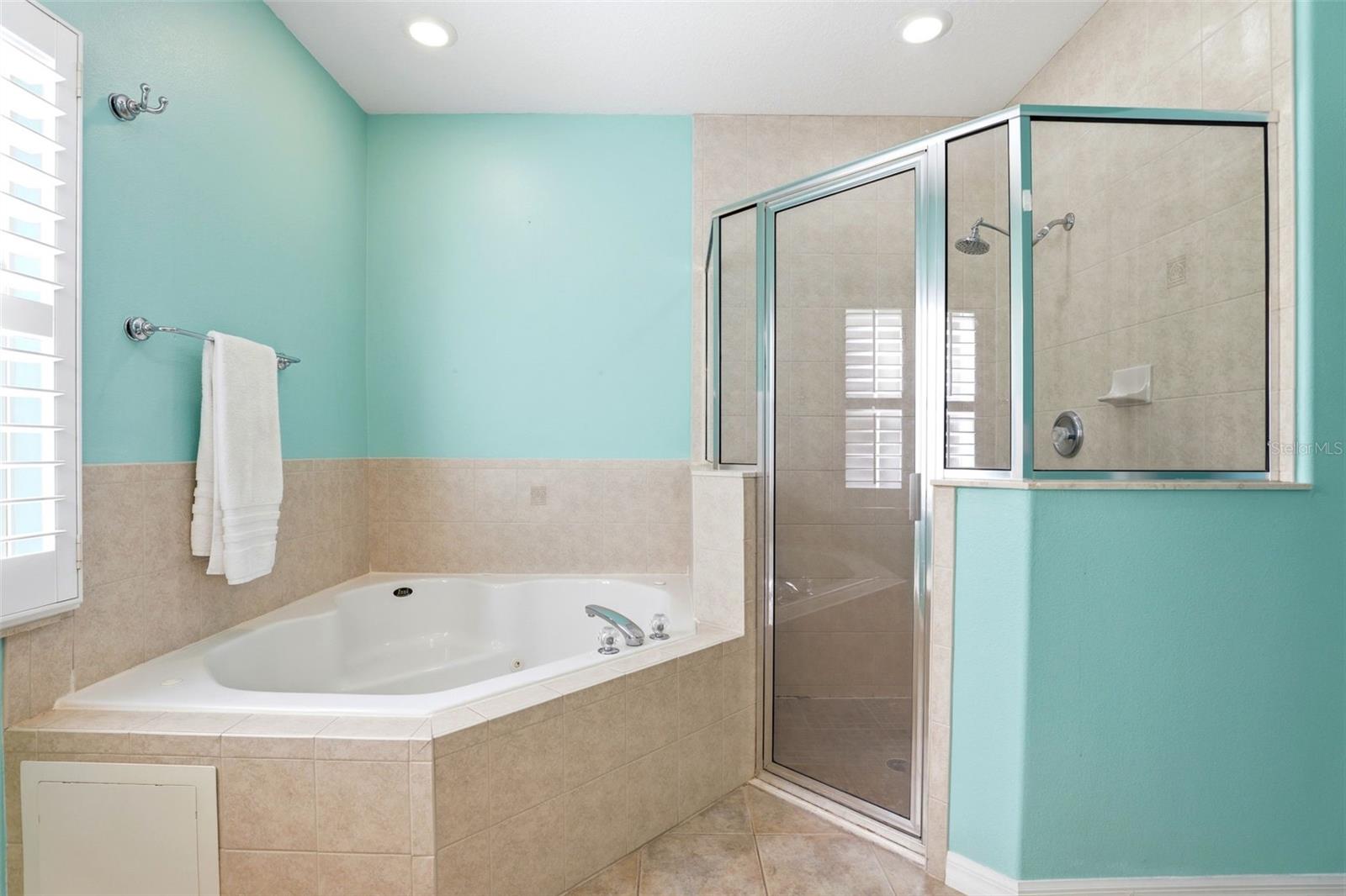 Image 24 of 42 For 2430 Heron Court