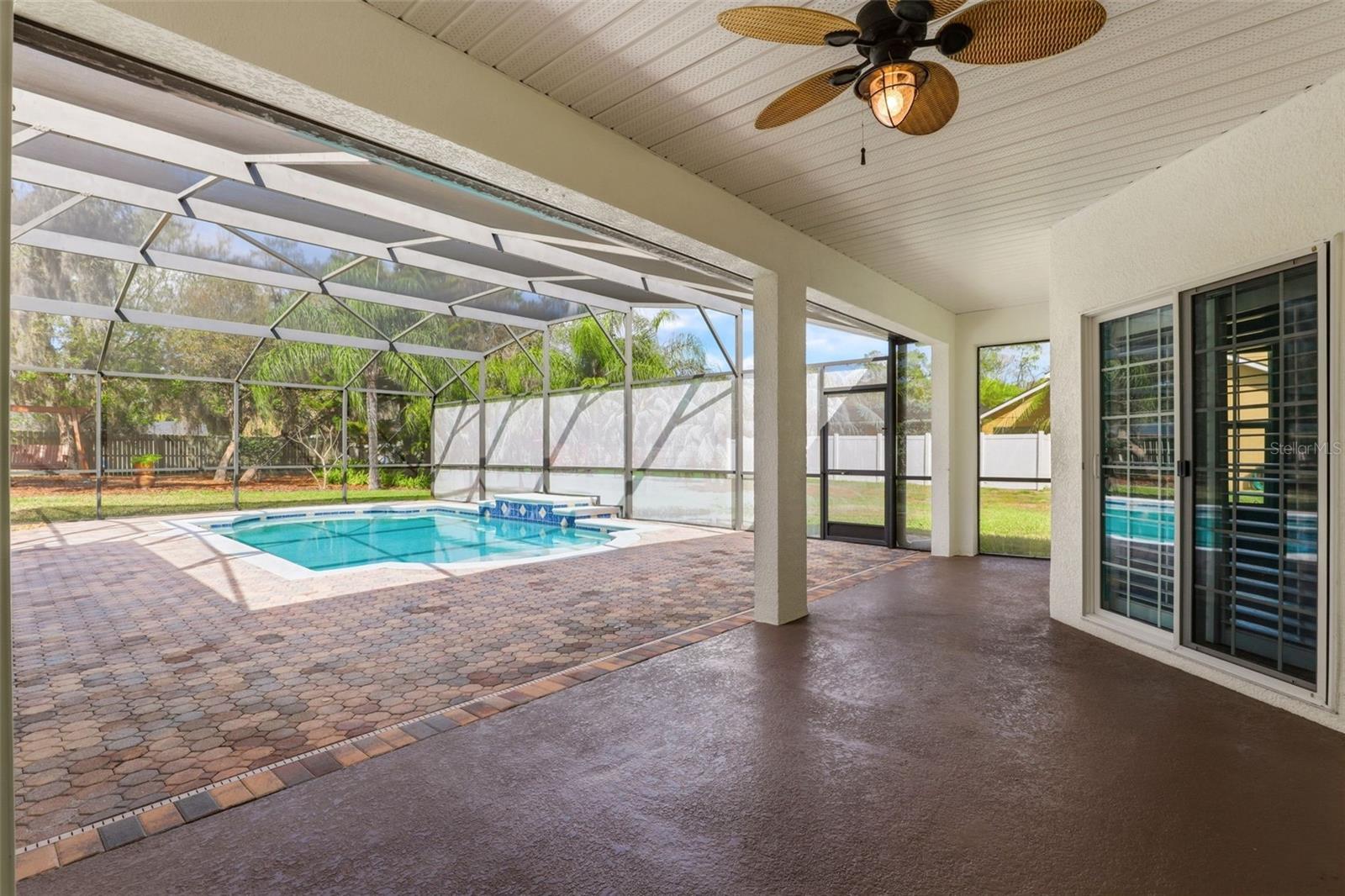 Image 32 of 42 For 2430 Heron Court