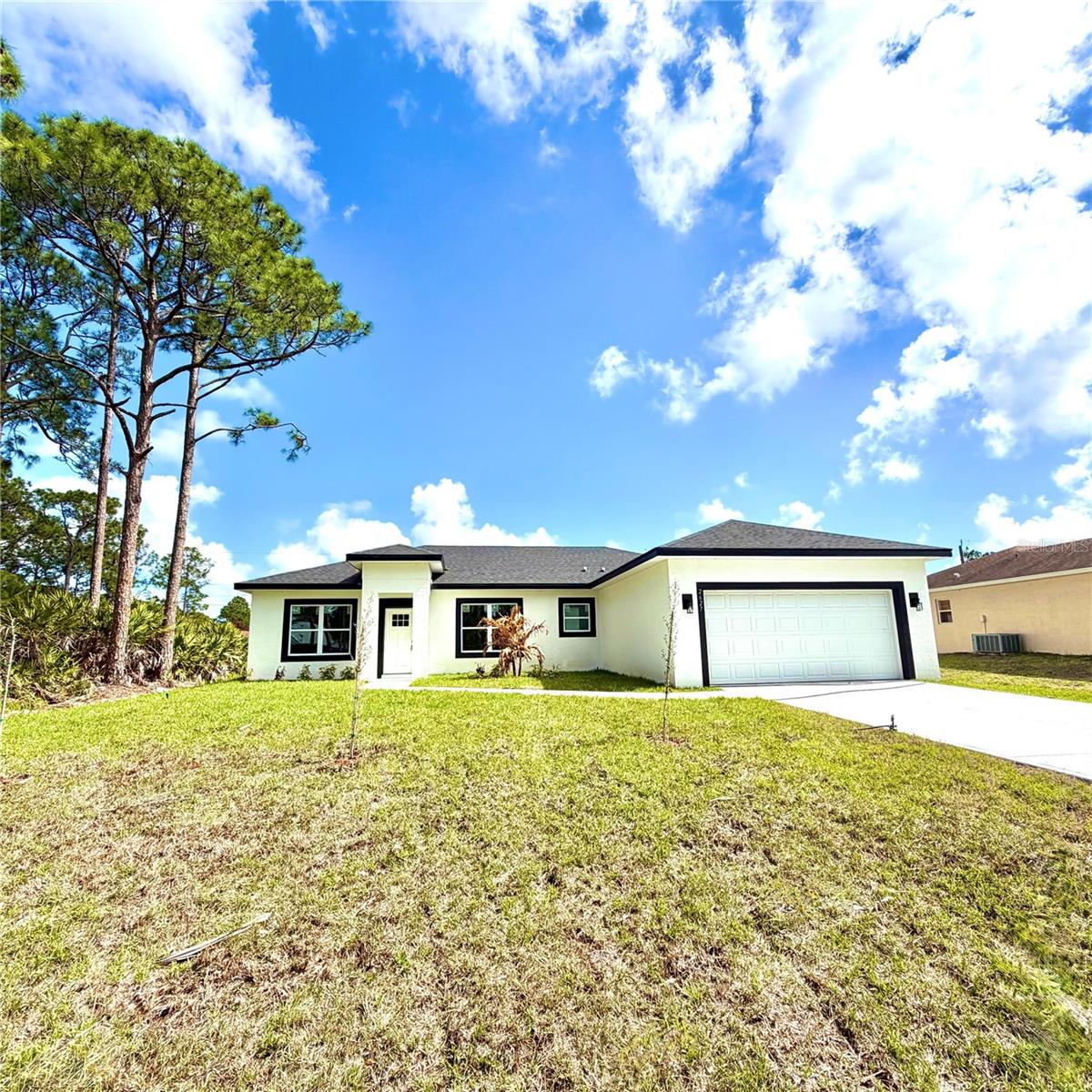 Image 3 of 57 For 2627 Tennyson Avenue Se