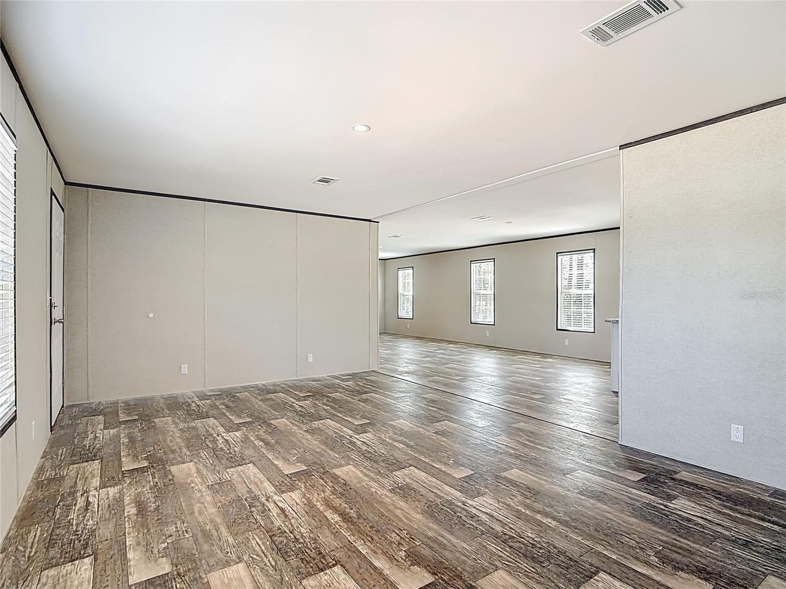 Image 11 of 51 For 7768 Mandy Place